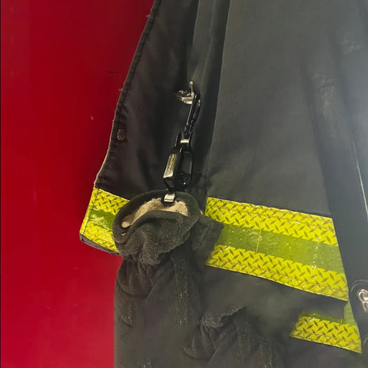 MPW Ultimate Glove Clamp - Last Glove Holder You Will Ever Need - image 2